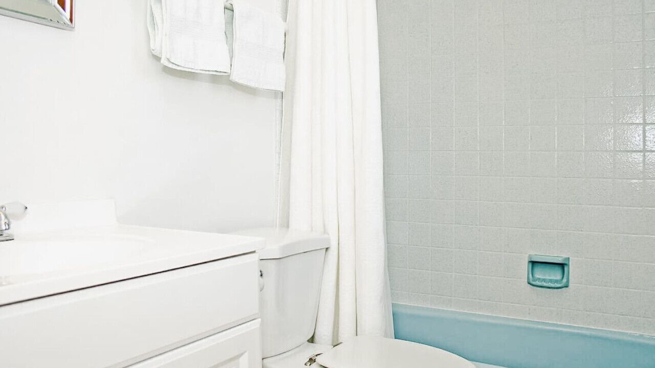 Photo of Bathroom in Naples Park
