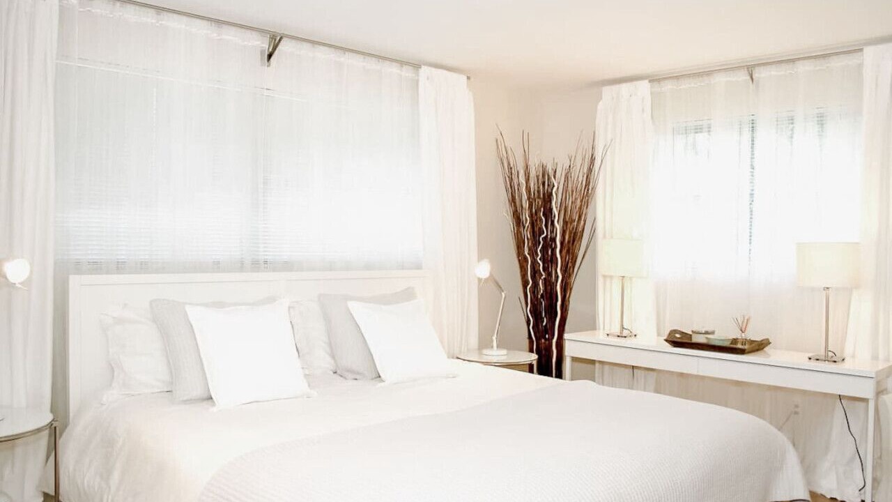 Photo of Bedroom in Naples Park