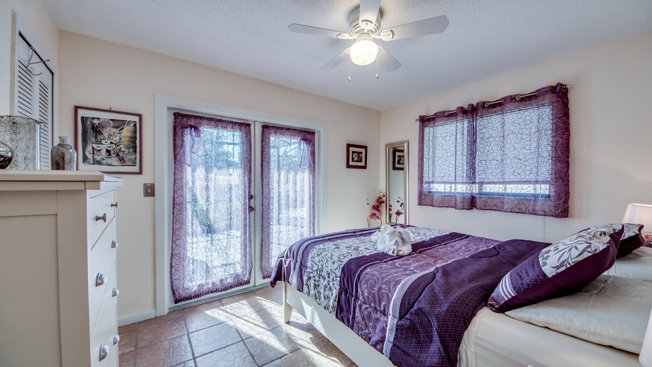 Photo of Bedroom in Caloosahatchee