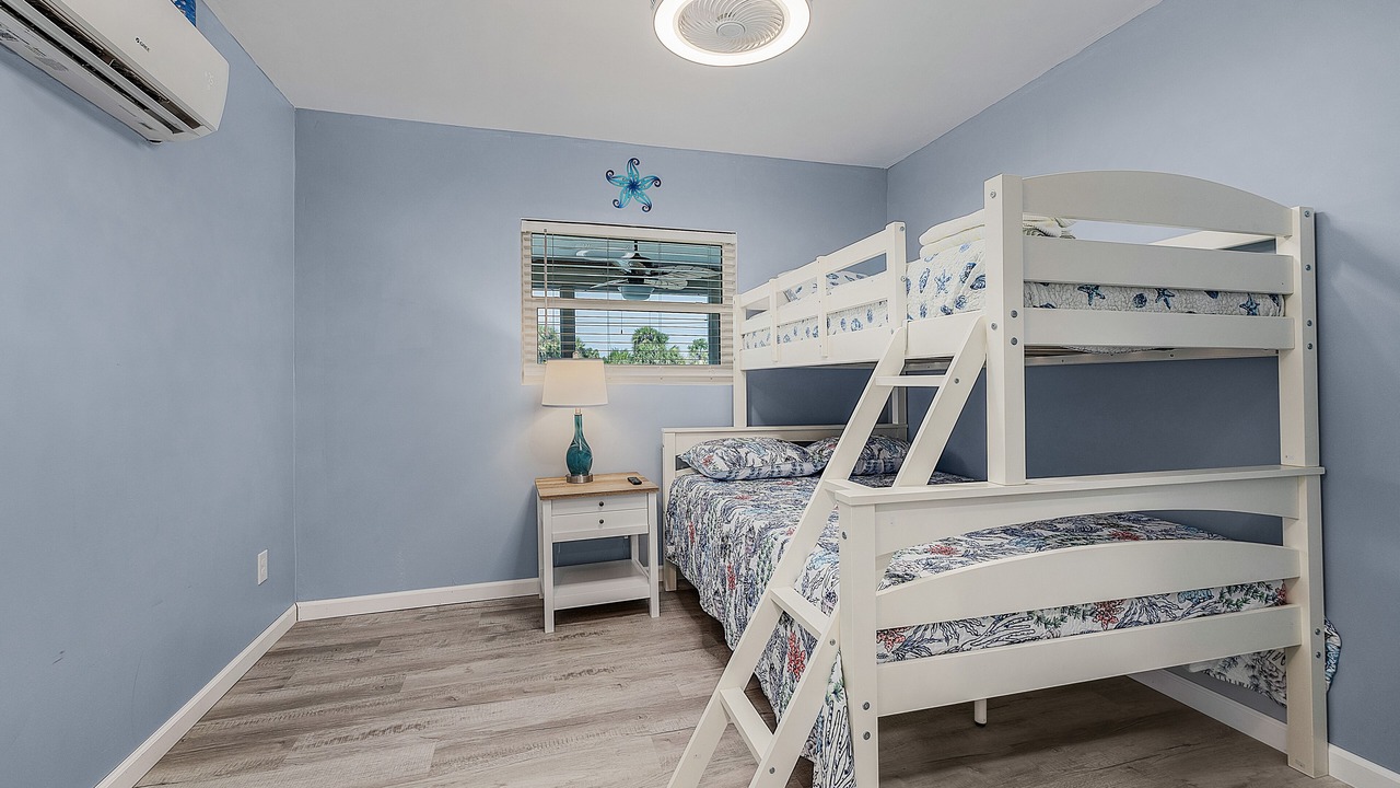 Photo of Bedroom in Sanibel