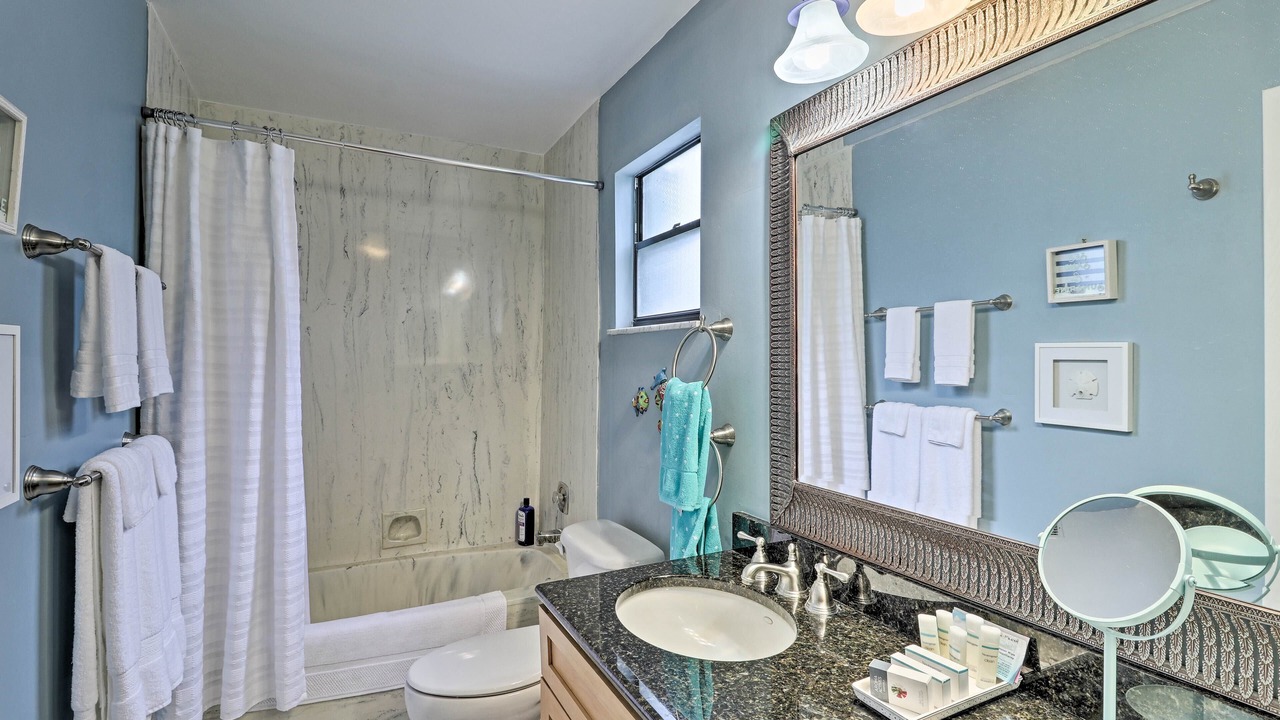 Photo of Bathroom in Jensen Beach
