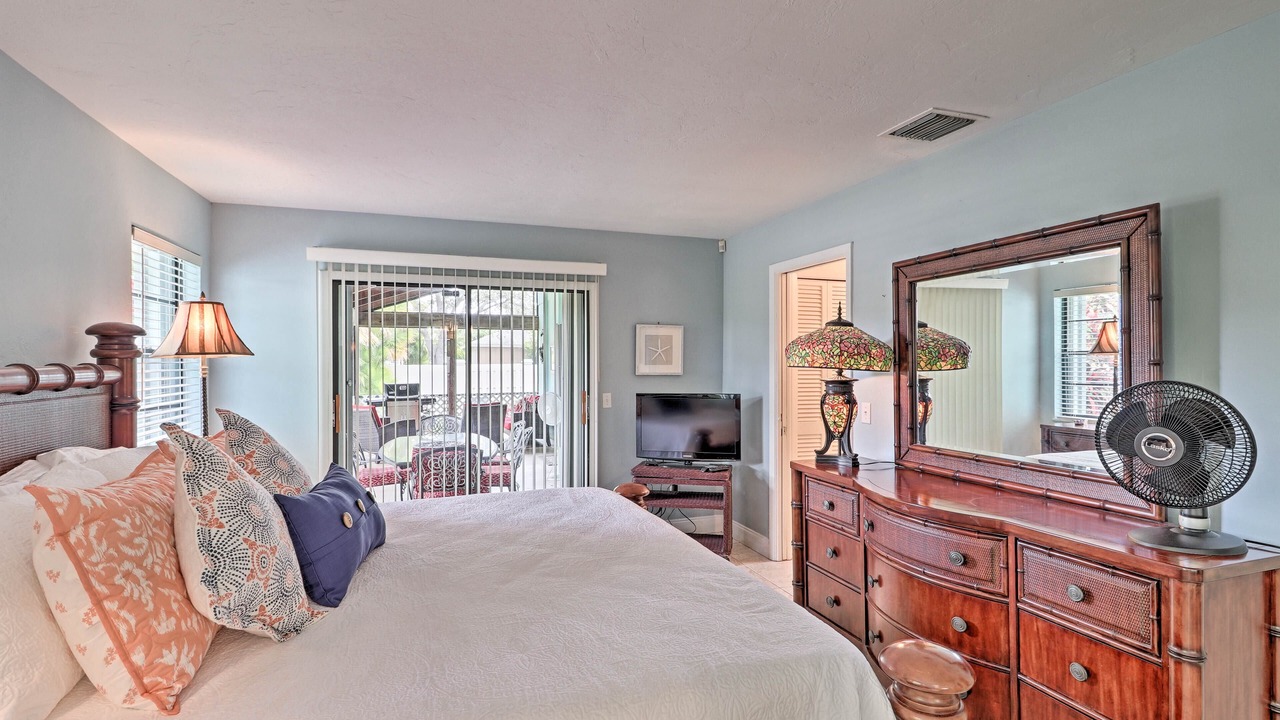Photo of Bedroom in Jensen Beach