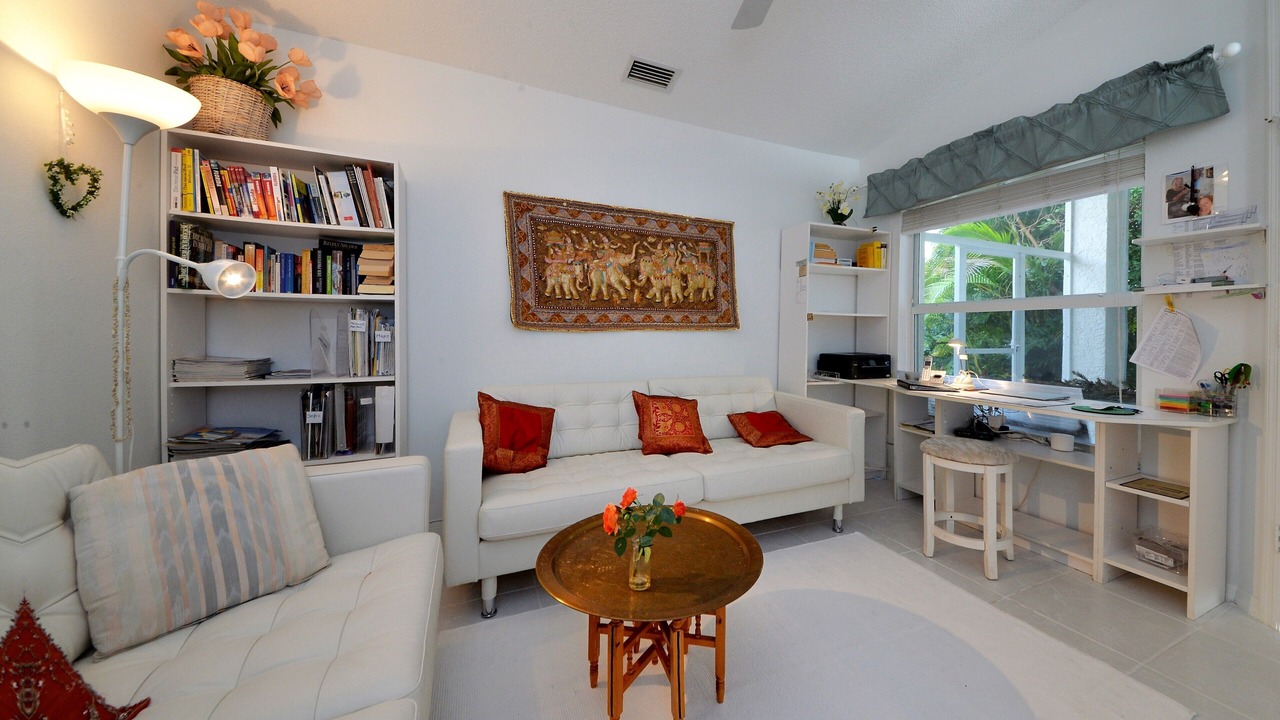 Photo of Livingroom in North Naples