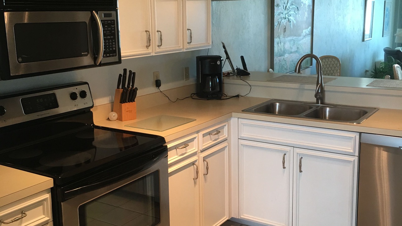 Photo of Kitchen in Vanderbilt Beach