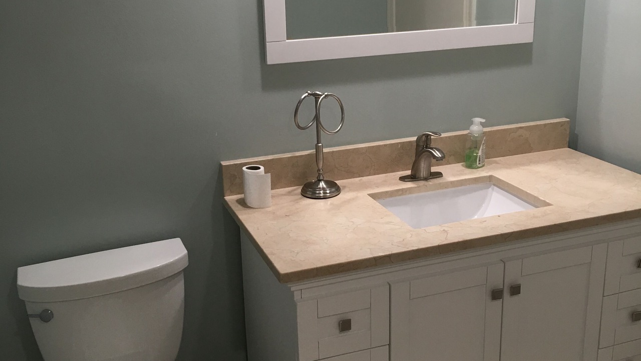 Photo of Bathroom in Vanderbilt Beach