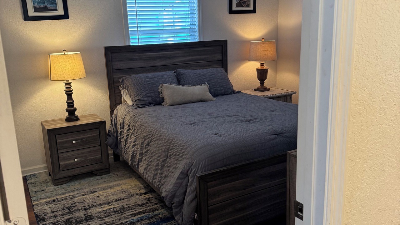 Photo of Bedroom in Fedhaven