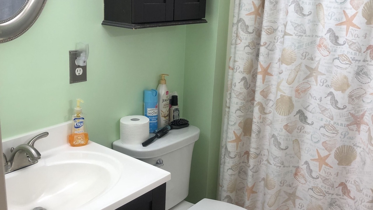 Photo of Bathroom in Winkler