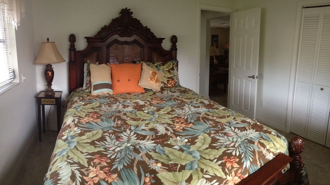 Photo of Bedroom in Bonita Springs