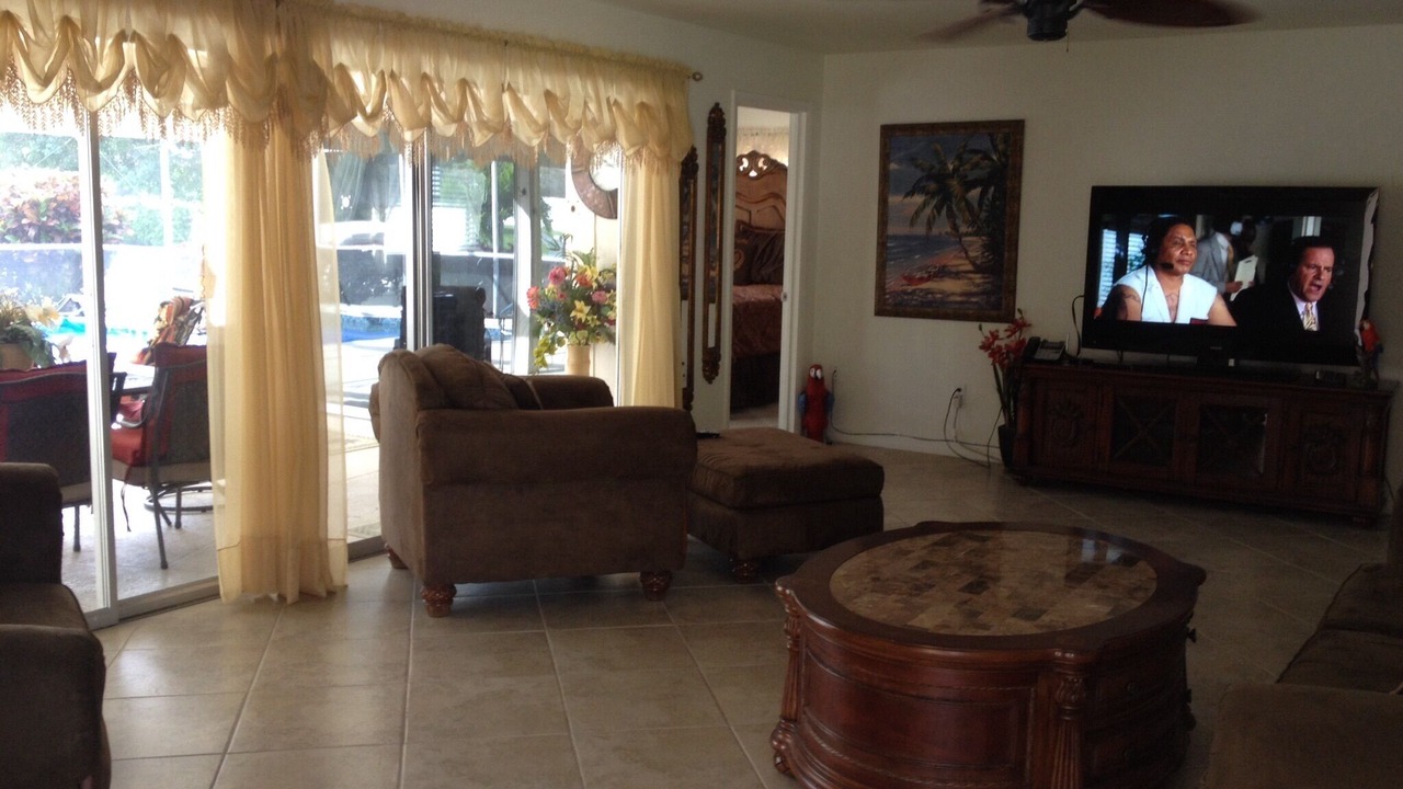 Photo of Livingroom in Bonita Springs