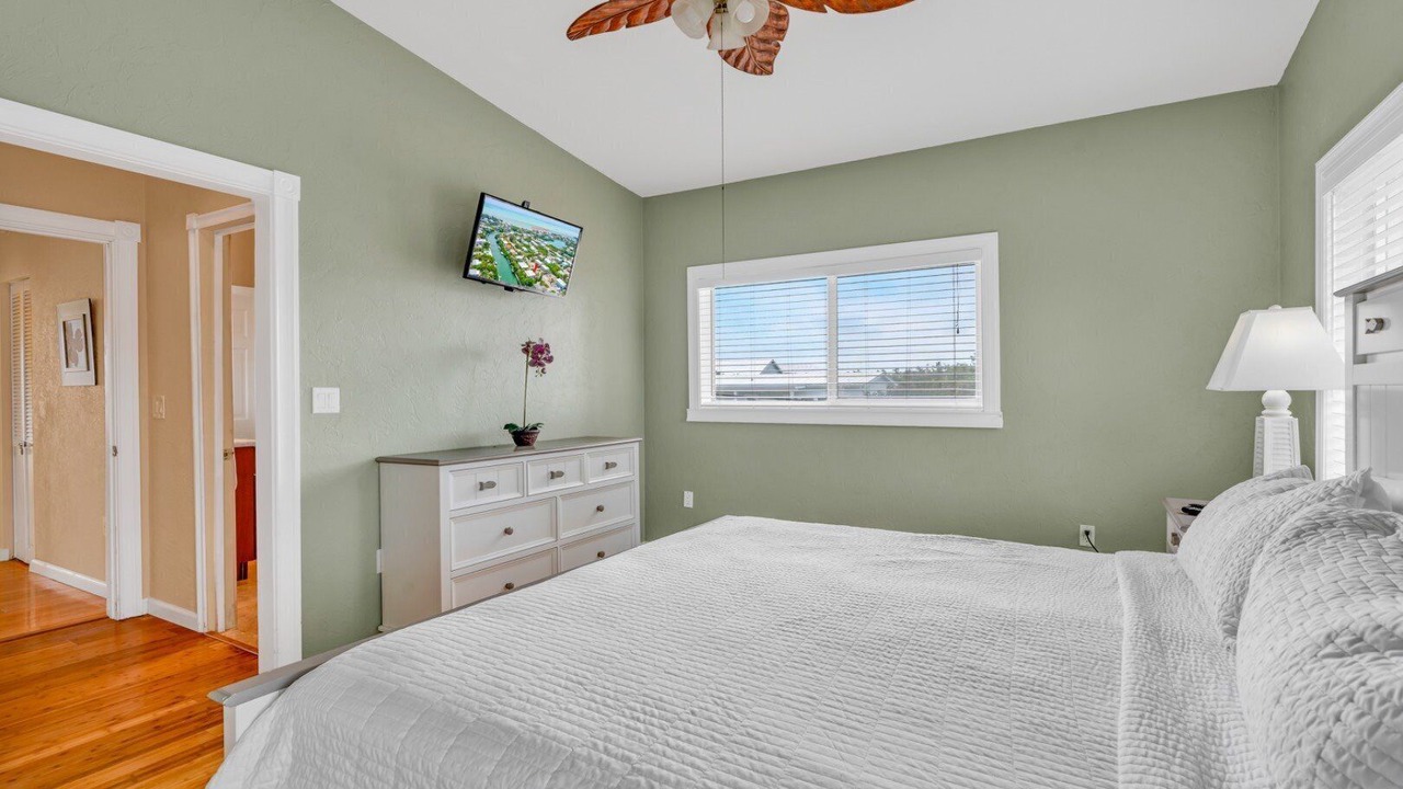 Photo of Bedroom in Marathon