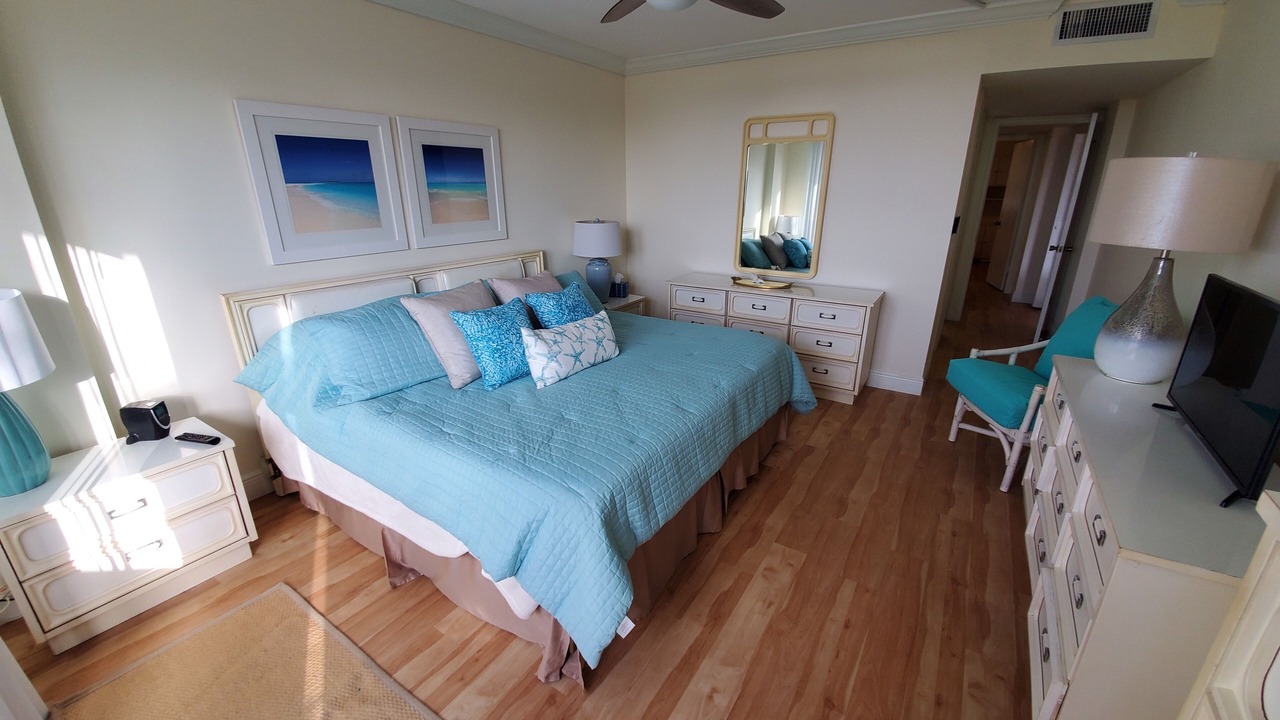Photo of Bedroom in Palm Beach