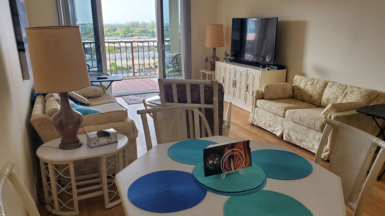 Photo of Livingroom in Palm Beach