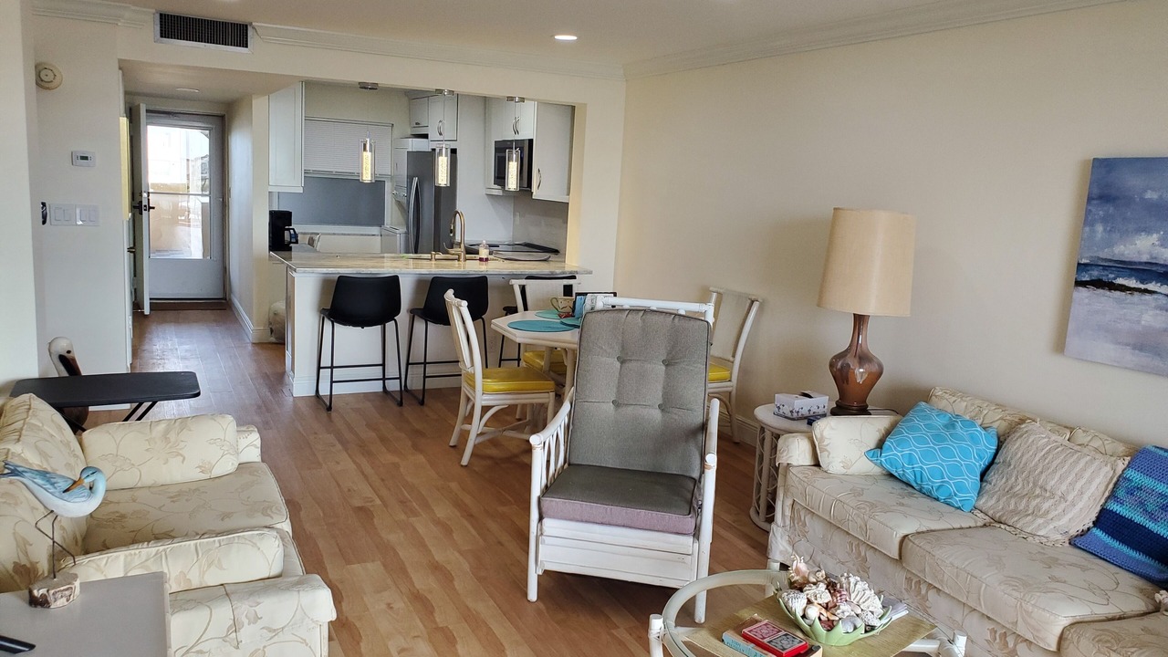 Photo of Livingroom in Palm Beach