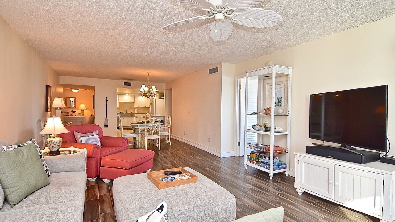Photo of Livingroom in Siesta Key