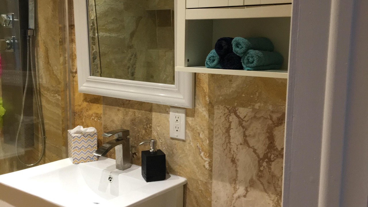 Photo of Bathroom in Sunrise Point