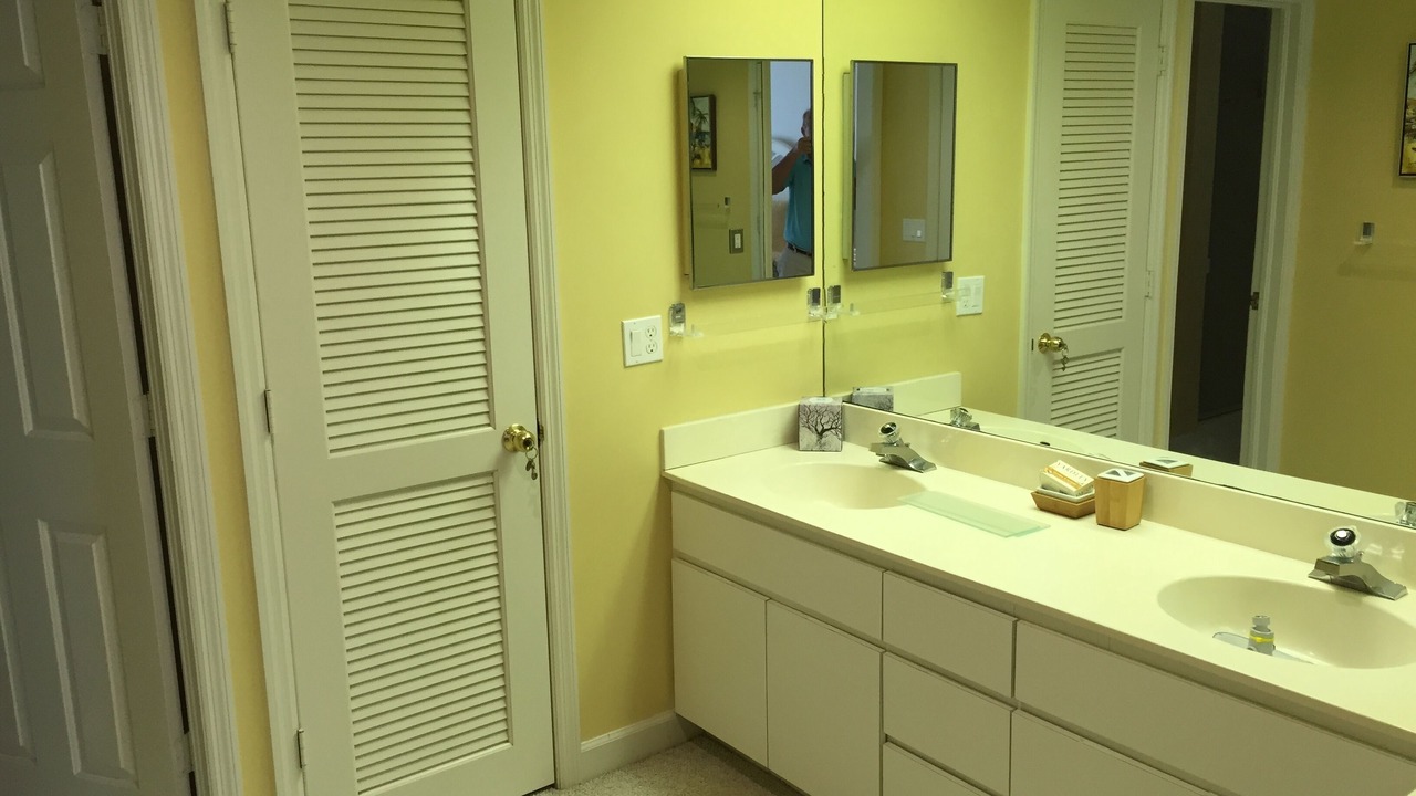 Photo of Bathroom in Johns Island