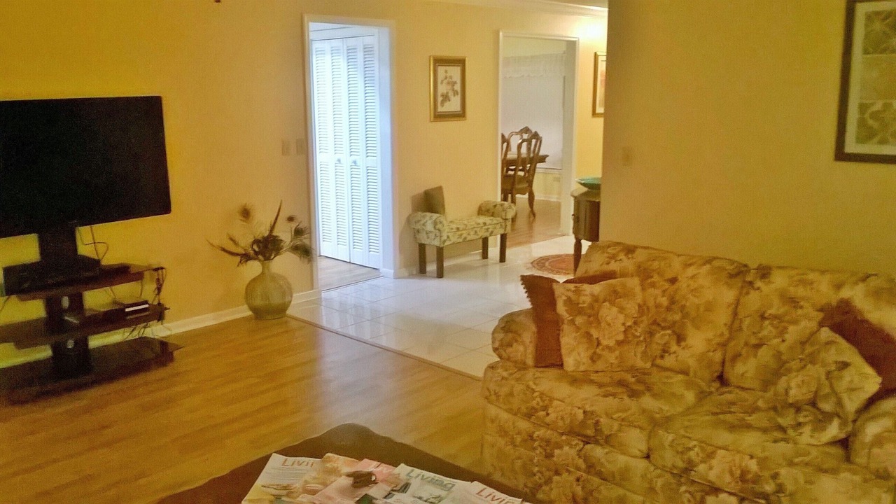 Photo of Livingroom in Sebring