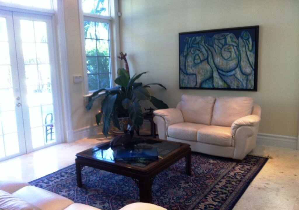 Photo of Livingroom in Gables By The Sea