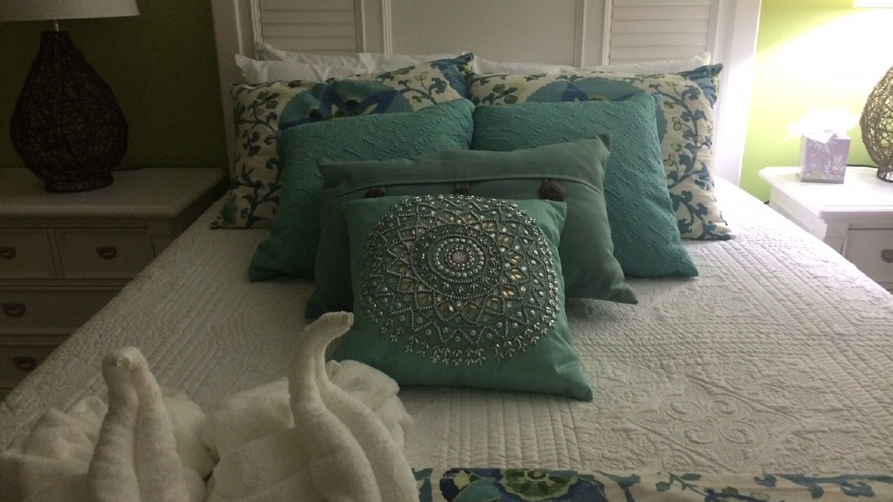 Photo of Bedroom in Imperial Golf Estates
