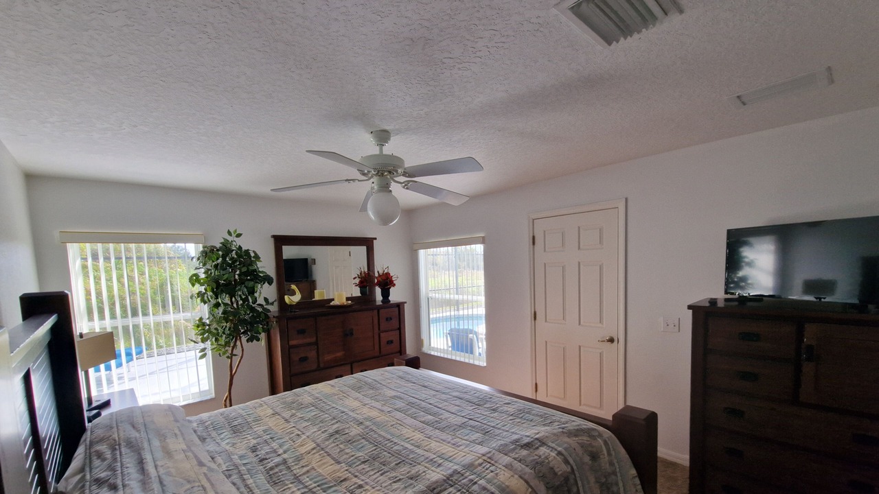 Photo of Bedroom in Haines City