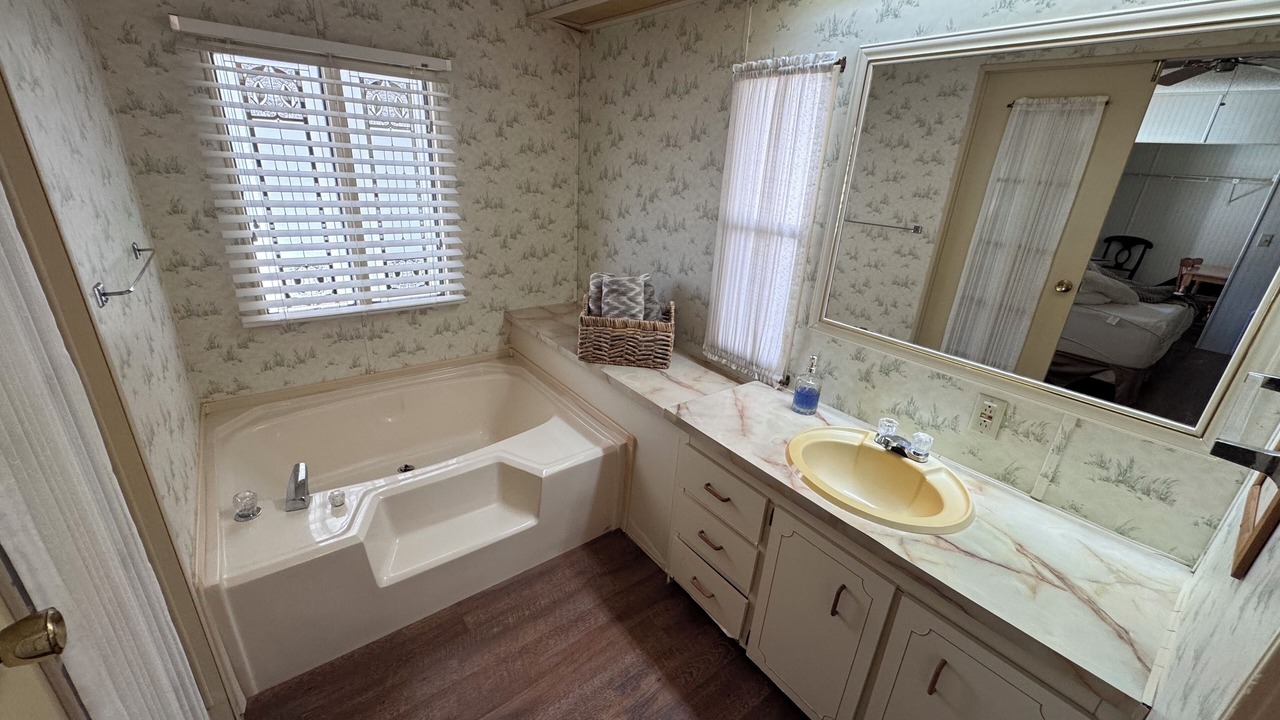 Photo of Bathroom in Moore Haven