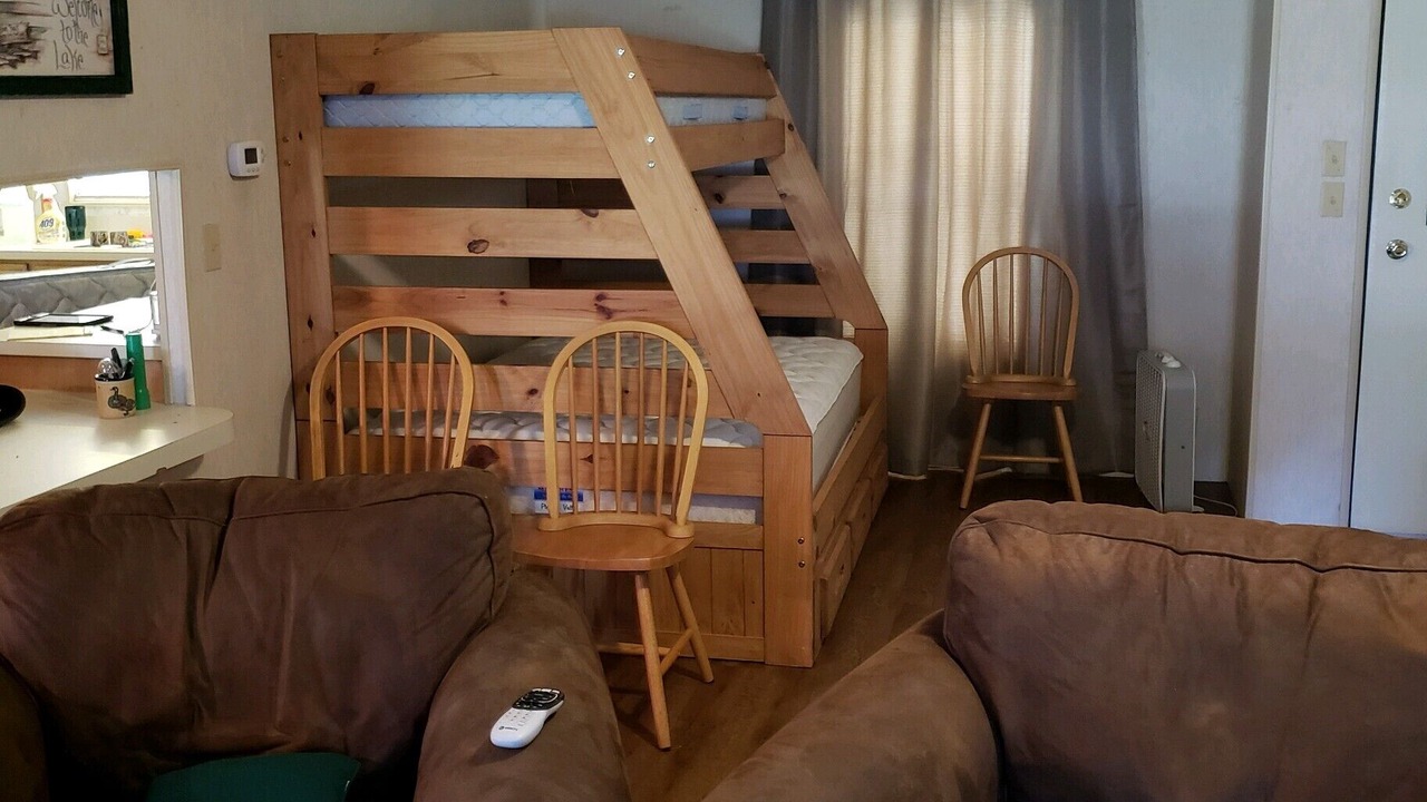 Photo of Bedroom in Moore Haven
