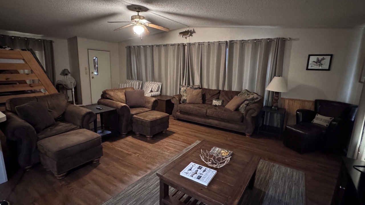 Photo of Livingroom in Moore Haven