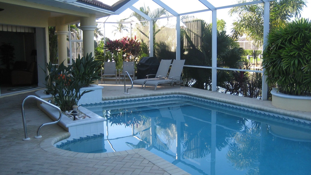 Photo of Outdoor in Pelican