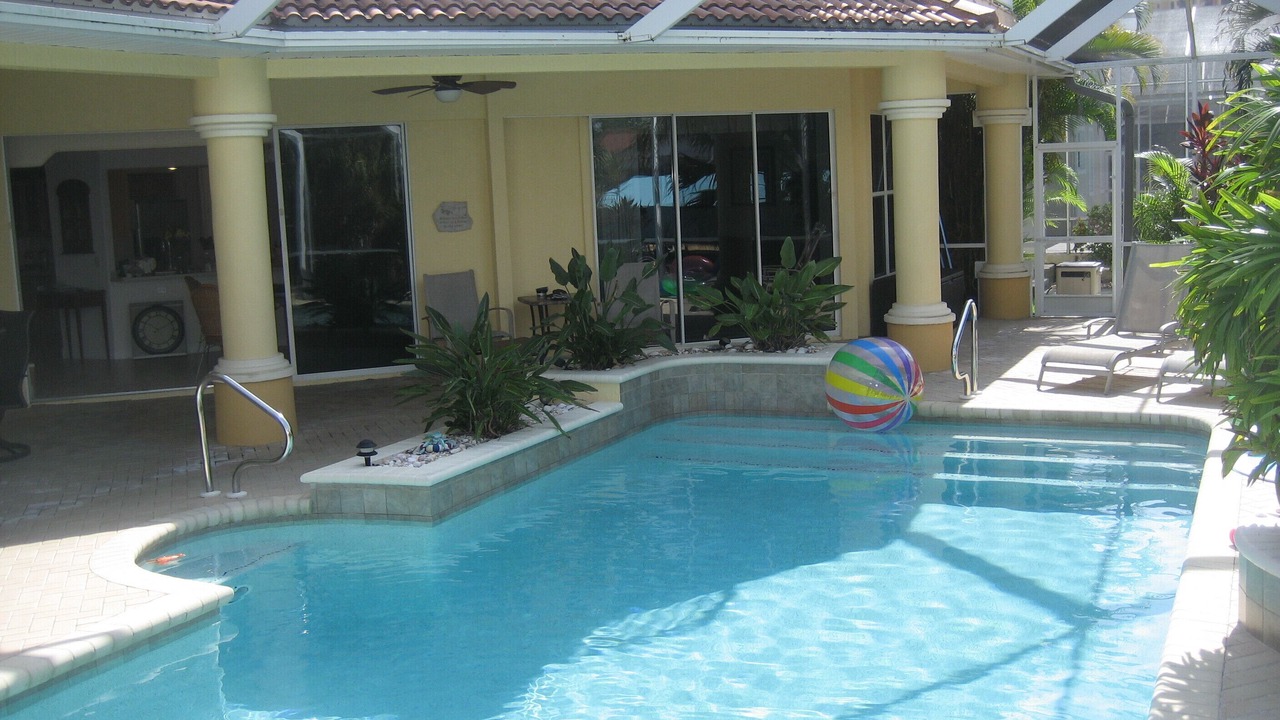 Photo of Outdoor in Pelican