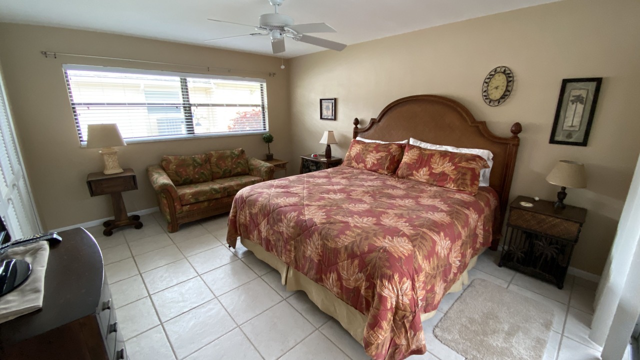 Photo of Bedroom in Pelican