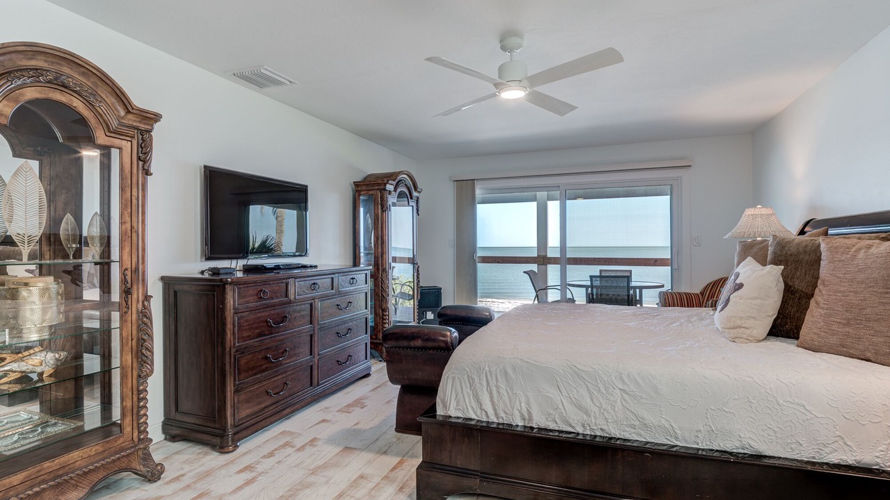 Photo of Bedroom in Bonita Springs