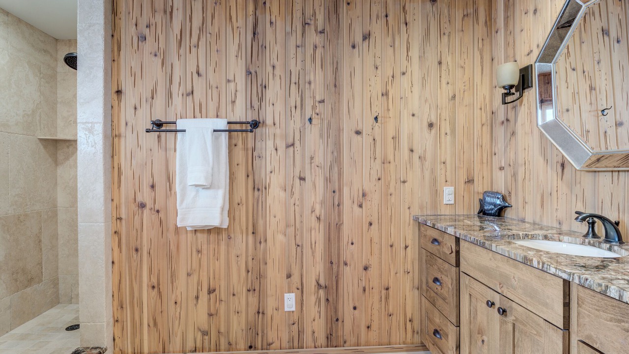 Photo of Bathroom in Bonita Springs