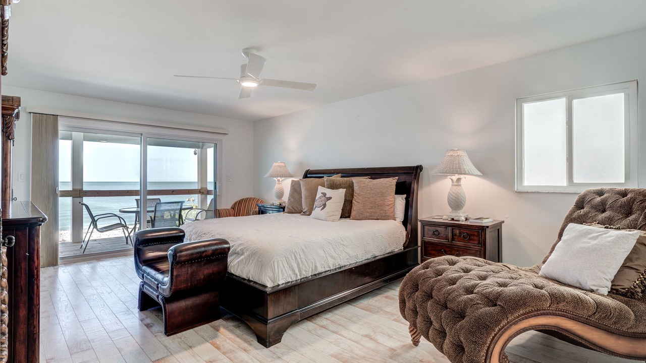 Photo of Bedroom in Bonita Springs