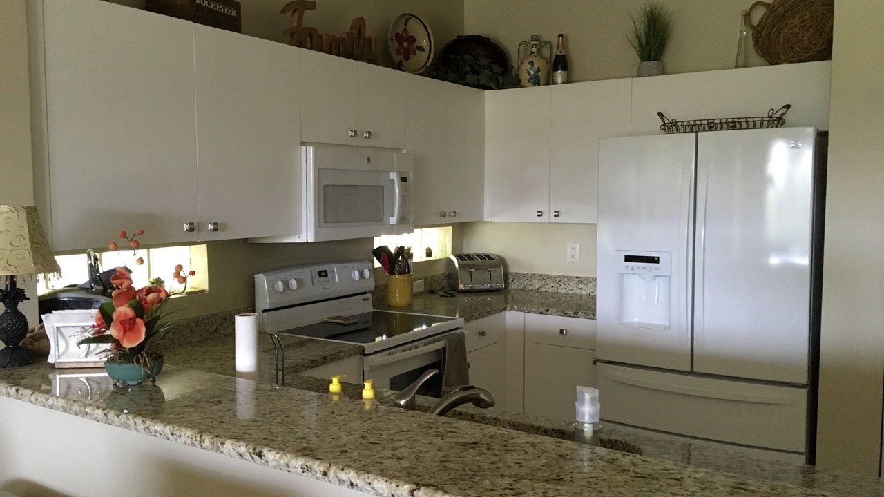 Photo of Kitchen in Estero