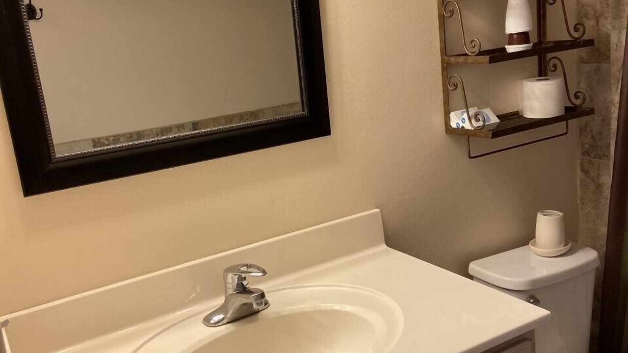 Photo of Bathroom in Naples