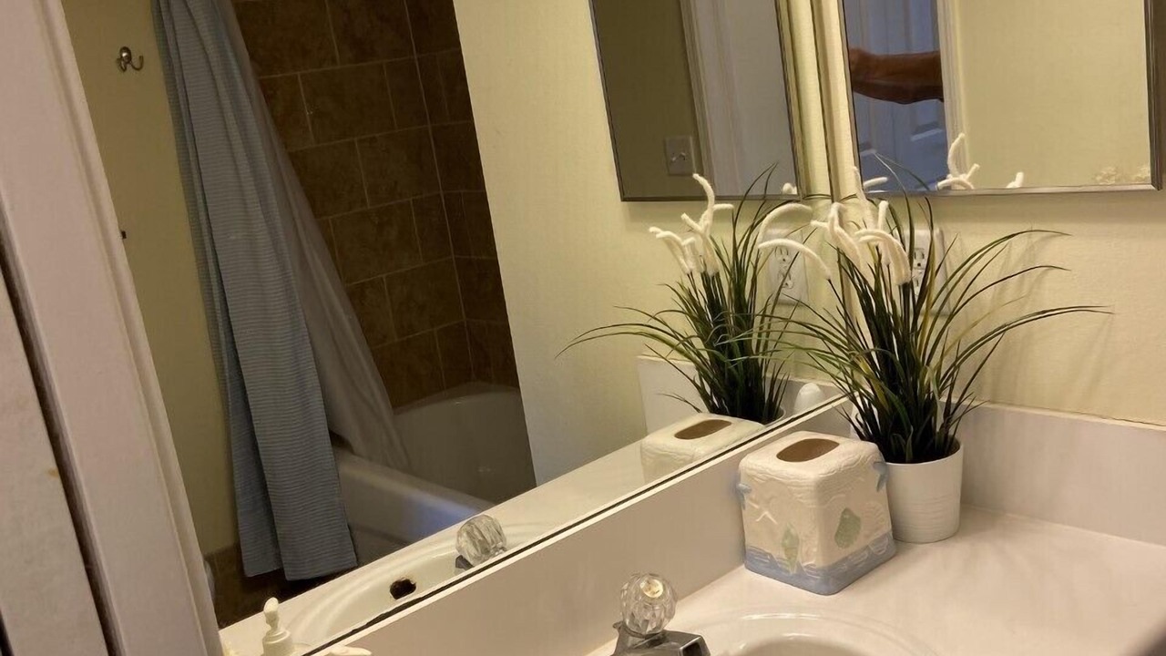 Photo of Bathroom in Naples