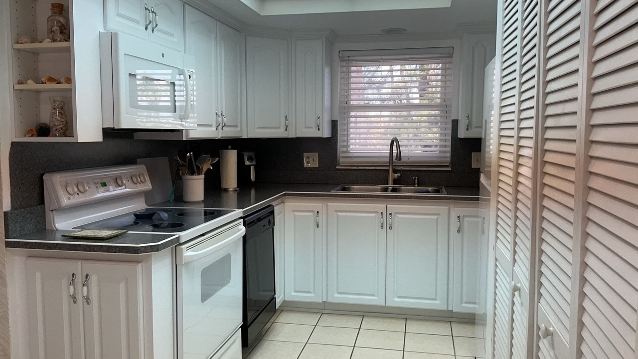 Photo of Kitchen in Englewood