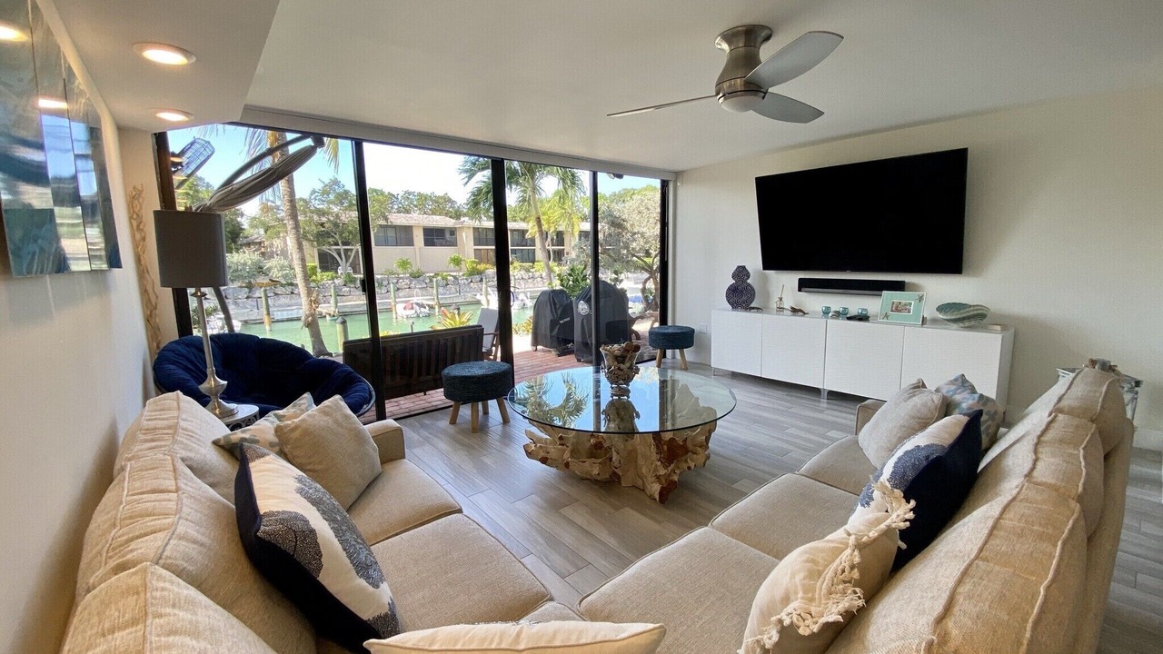 Photo of Livingroom in Key Largo