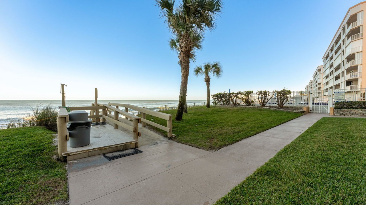 Photo of Patio Balcony in Indian Harbour Beach