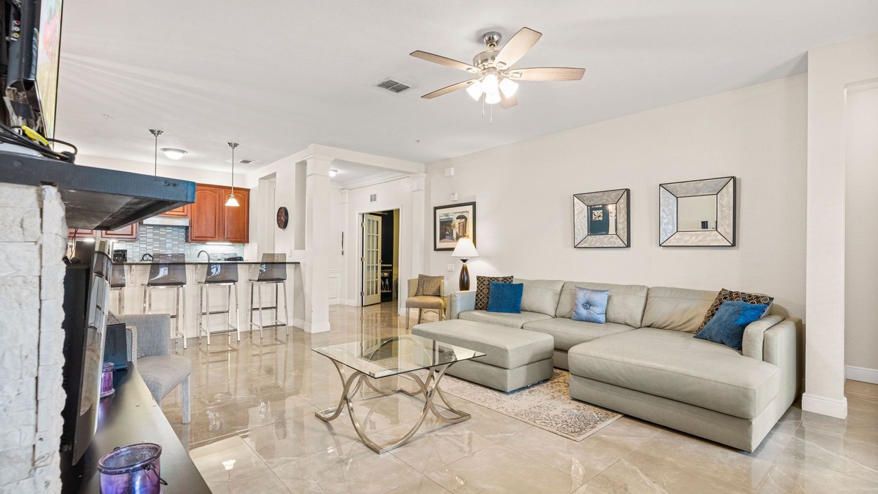 Photo of Livingroom in Florida Central Atlantic Coast