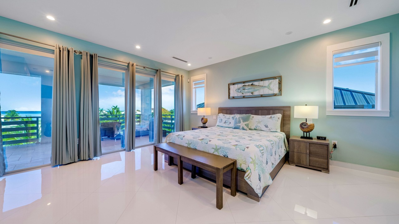 Photo of Bedroom in Marathon