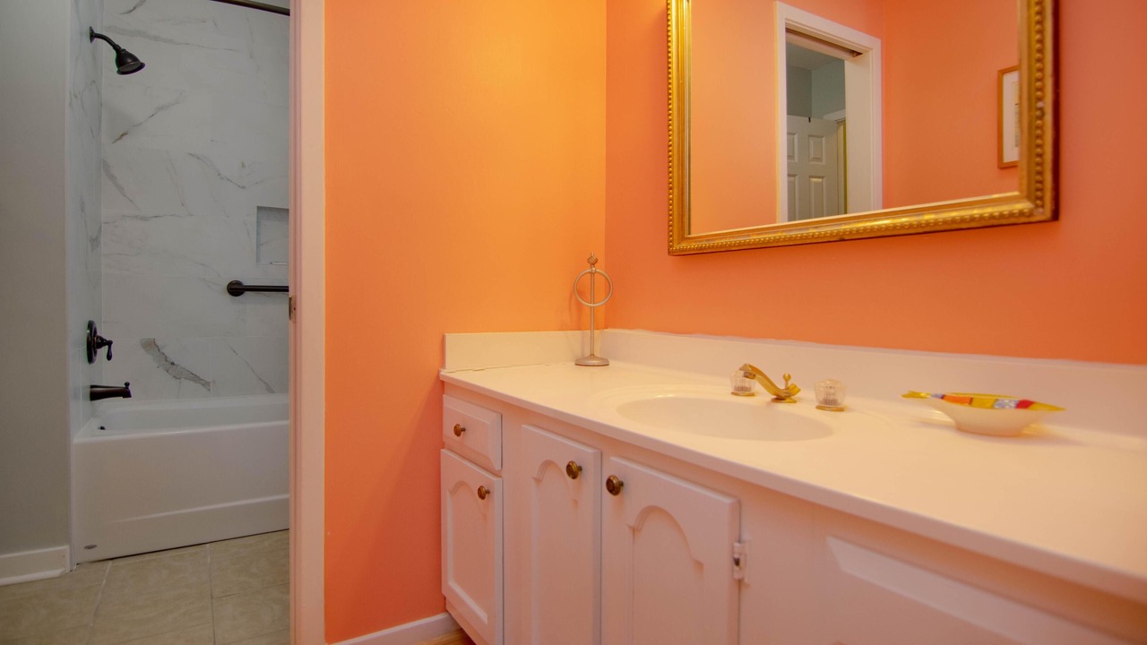 Photo of Bathroom in Oceanmarsh Subdivision