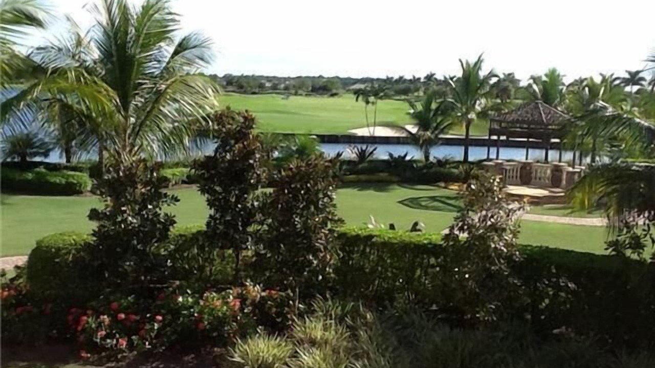 Photo of Outdoor in Naples