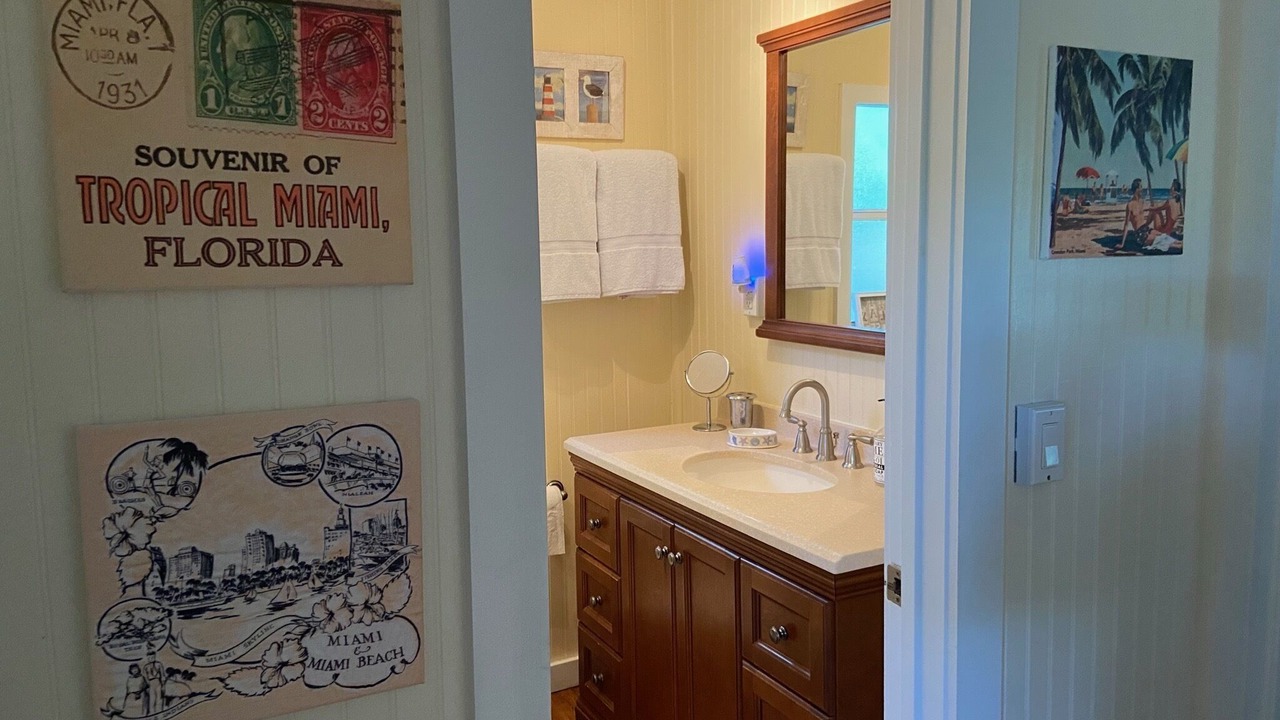 Photo of Bathroom in Juno Beach