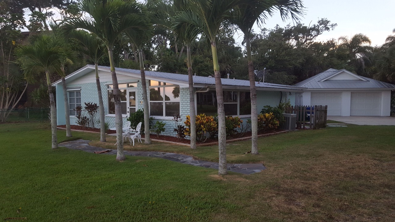 Photo of Others in Sebastian