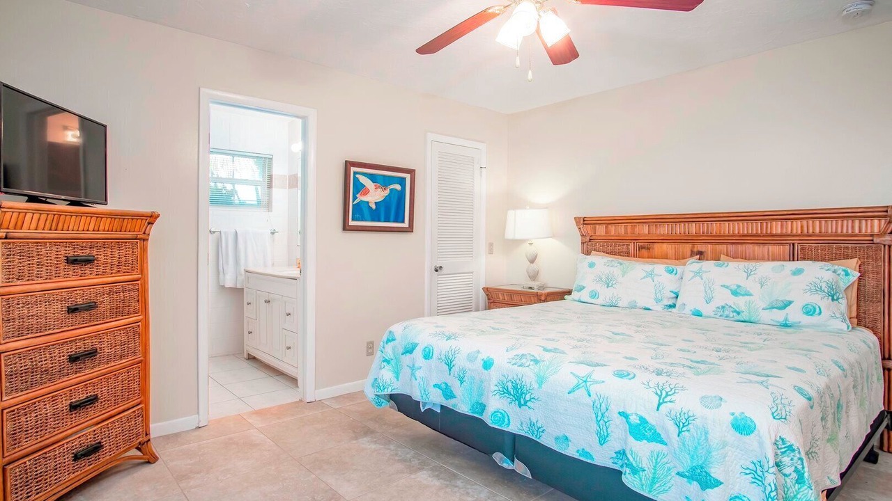 Photo of Bedroom in Marathon