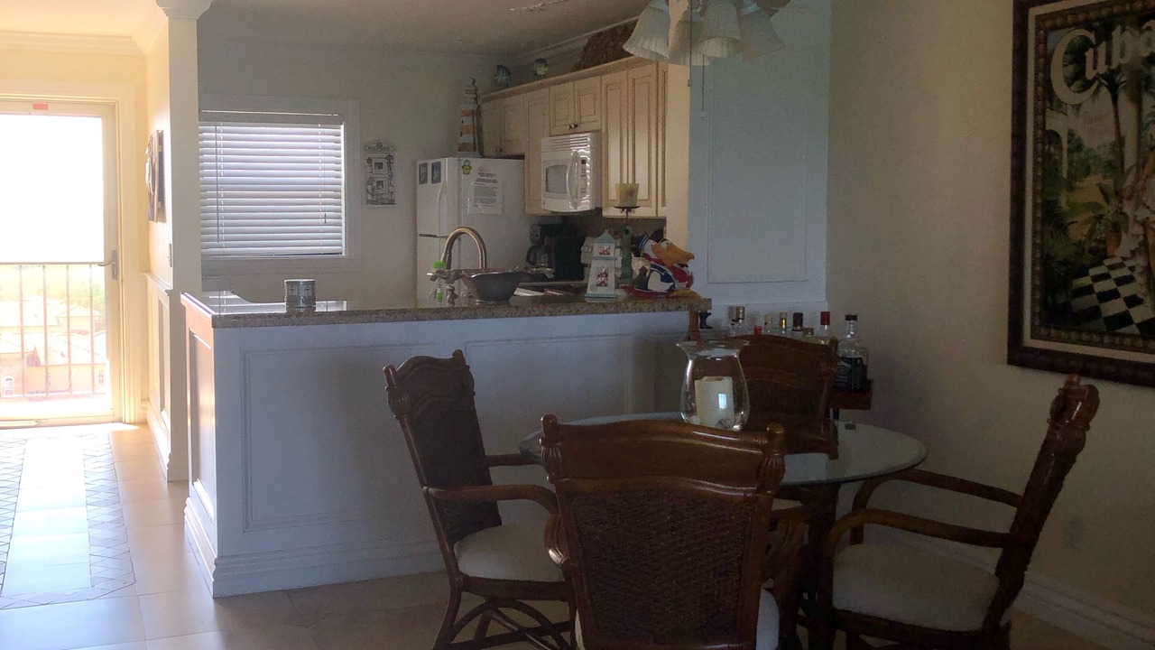 Photo of Kitchen in Hutchinson Island South