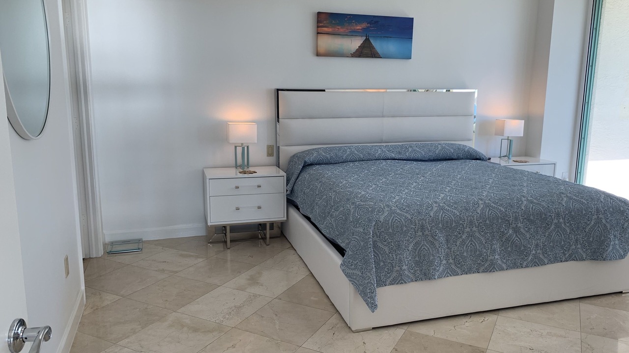 Photo of Bedroom in Coconut Grove