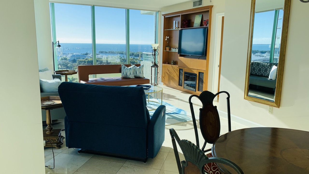 Photo of Livingroom in Coconut Grove