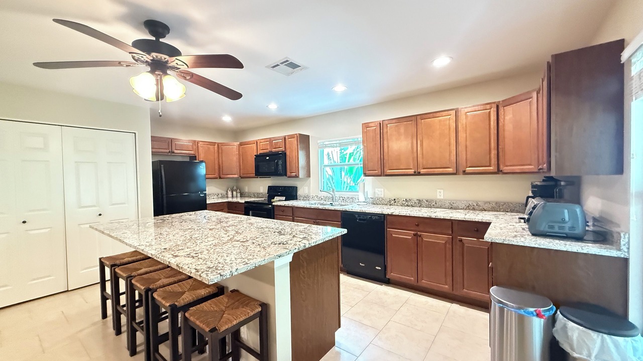 Photo of Kitchen in Oakes Estates